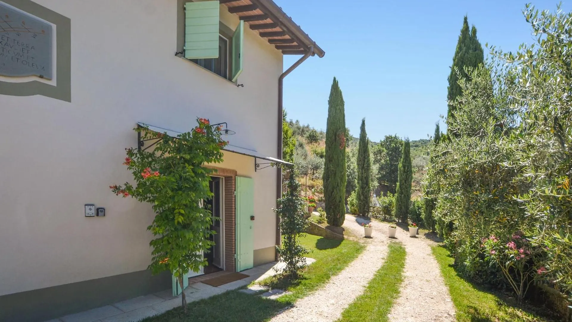 Nice Home In Castiglion Fiorentino With Jacuzzi Polvano