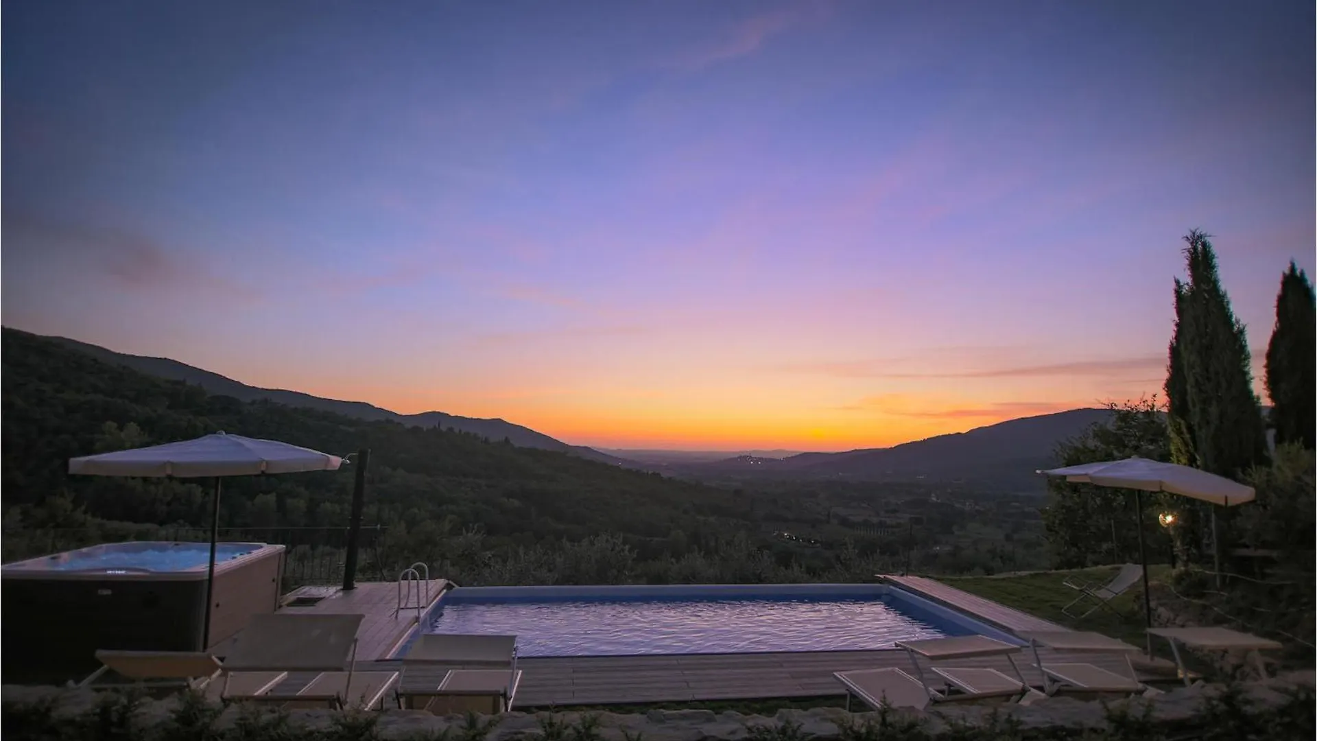 Nice Home In Castiglion Fiorentino With Jacuzzi Polvano 0*,
